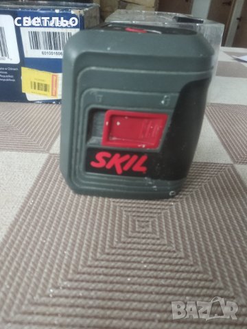 Лазарен нивелир Skil, снимка 4 - Измервателни инструменти - 39484732