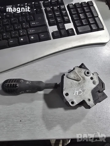 7700822445b Лост светлини мигачи Renault Twingo 