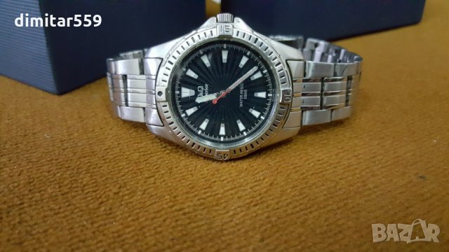 Часовник водоустойчив Q&Q superior