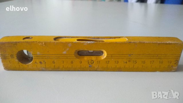Стар дървен нивелир 20см