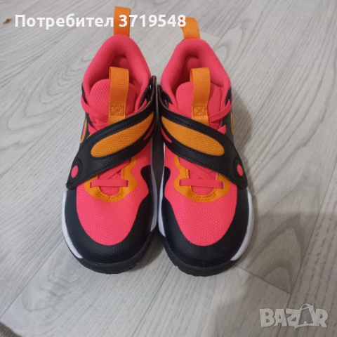 Маратонки NIKE , снимка 2 - Детски маратонки - 52342085