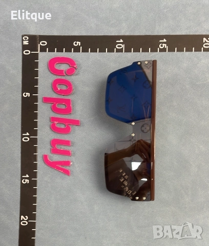 очила с черен обикновен калъф и Ув защита Louis Vuitton , снимка 3 - Слънчеви и диоптрични очила - 52715101