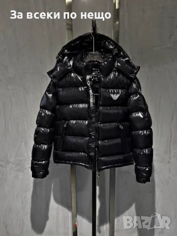 Мъжко черно зимно яке със силиконов пълнеж и бродирано лого Emporio Armani Код A329