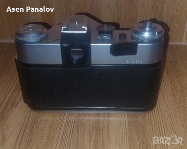 Фотоапарат ZENIT E 1965г 2 бр, снимка 3 - Фотоапарати - 49613131