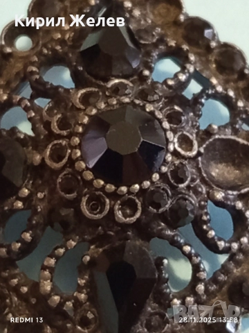 Винтидж брошка с с кристали ЧЕРЕН ОНИКС и филигранна метална основа 52216, снимка 6 - Други - 52573354