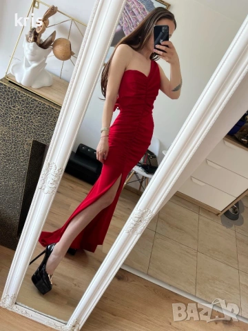 Официални рокли philipp plein gucci guess armani louis vuitton karl lagerfeld