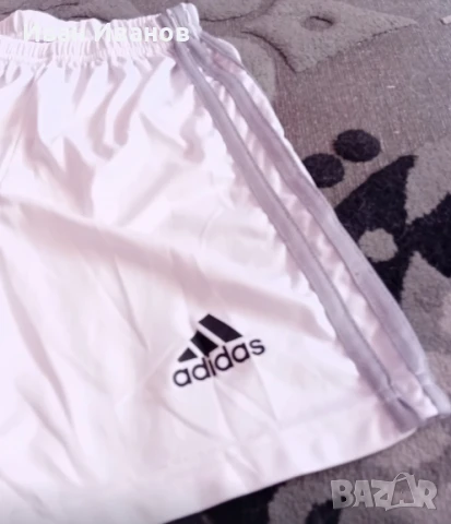 Оригинални детски къси панталонки на Реал Мадрид - размер 140, снимка 2 - Детски къси панталони - 50834721