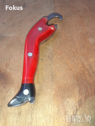 Уникат - Стара Соц. отварачка с форма на дамско краче, снимка 5 - Антикварни и старинни предмети - 53499971