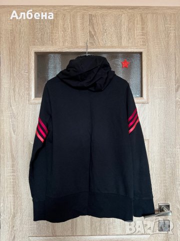 Дамски суичър, горнище Adidas, снимка 2 - Суичъри - 44130956