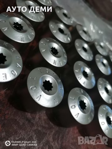 Сив хром капачки за болтове 17 мм глави на Фолксваген Volkswagen кола автомобил джип, снимка 7 - Аксесоари и консумативи - 32370352