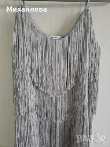 Продавам къса рокля, снимка 2 - Рокли - 52440177