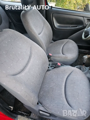 Продава се тойота ярис 1.0i 68к.с цяла или на части!, снимка 10 - Автомобили и джипове - 52124896