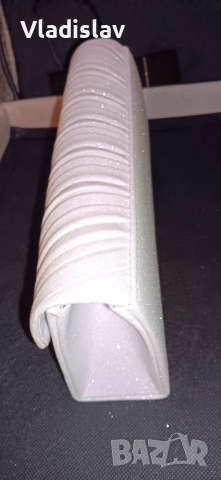 Бял клъч Larcenciel, чанта с брокат, снимка 6 - Чанти - 52160136