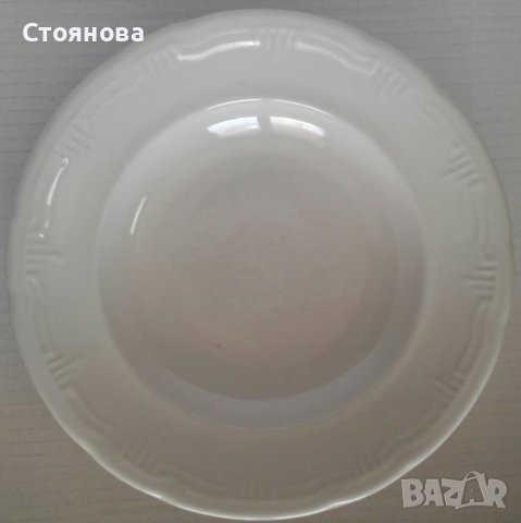 Порцеланови български чинии, снимка 8 - Чинии - 37857942