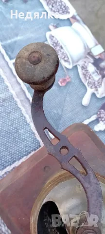 Стара немска кафемелачка,1920г,махагон,бронз, снимка 6 - Други ценни предмети - 49166299