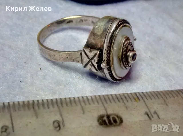 Старинен СЕДЕФЕН СРЕБЪРЕН ПРЪСТЕН СРЕБРО ВИСОКА ПРОБА с 3 ПЕЧАТА и МИНИАТЮРЕН НАТУРАЛЕН РУБИН 49991, снимка 4 - Антикварни и старинни предмети - 49294855