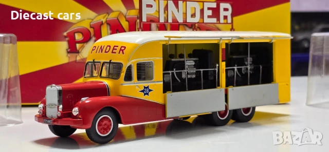 Truck Pinder circus year 1951- 1:43 Метален камион