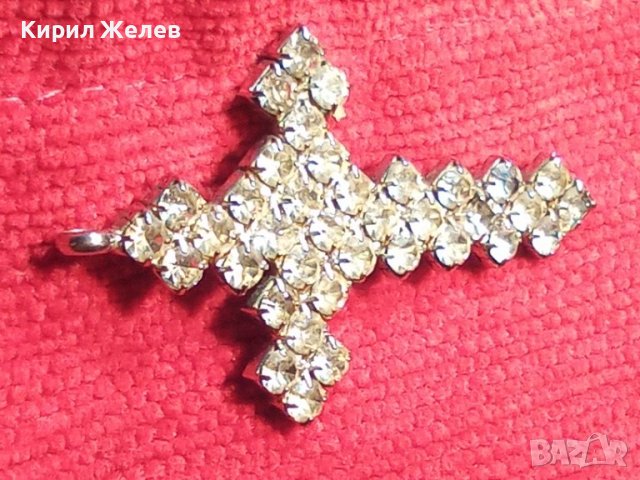 БЛЕСТЯЩ КРИСТАЛЕН СРЕБРИСТ АРТ КРЪСТ 22941, снимка 9 - Колиета, медальони, синджири - 36251598