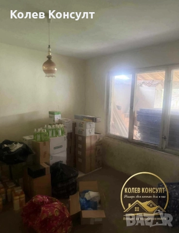 Продавам къща в град Първомай , снимка 10 - Къщи - 52538348