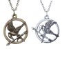 Колие от филма Игрите на глада 1 Сойка присмехулка Hunger Games Mockingjay цвят сребро и старо злато, снимка 1 - Колиета, медальони, синджири - 43336965