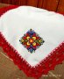 Ръчно бродирани кърпички , снимка 1 - Български сувенири - 43620576