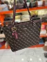 Guess дамски чанти различни цветове , снимка 16