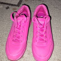 Skechers Маратонки за Момиче 30, снимка 2 - Детски обувки - 42948413