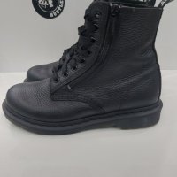 Дамски кубинки DR.MARTENS. Номер 39, снимка 2 - Дамски боти - 43398493