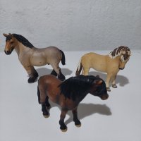 Колекционерски фигури коне Schleich, снимка 3 - Колекции - 43425245