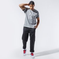 Оригинална мъжка тениска Nike Essentials, снимка 4 - Тениски - 43922389