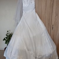 Булчински рокля , Сватбена рокля , снимка 1 - Сватбени рокли - 40825313