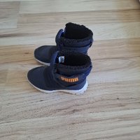 Продавам детски зимни обувки Puma, снимка 1 - Детски боти и ботуши - 43807213