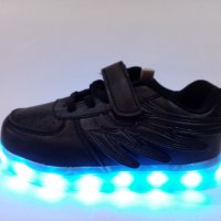 Детски светещи маратонки със USB  зарядно. , снимка 6 - Детски маратонки - 40179885