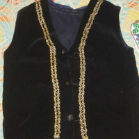 Детска стилизирана носия, снимка 2 - Антикварни и старинни предмети - 44880511
