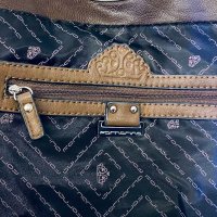 Нова чанта Fornarina, снимка 6 - Чанти - 43215093