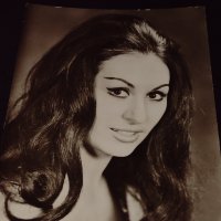 Рядка картичка на обичаната певица ЙОРДАНКА ХРИСТОВА 1974г. За КОЛЕКЦИЯ 41585, снимка 3 - Колекции - 43098475