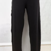 Дамска пижама с V-образно деколте в черно марка Hamana , снимка 9 - Пижами - 28521468