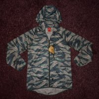 Nike Packable Camouflage trail men’s jacket Sz S, снимка 8 - Спортни дрехи, екипи - 32570922