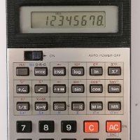 Научен калкулатор Casio fx-82a , снимка 1 - Друга електроника - 43907865