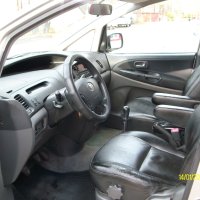 Toyota Previa 2.0 D-4d - СПЕШНО - 8,800 лв., снимка 6 - Автомобили и джипове - 43805176