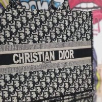 Чанта Dior , снимка 1 - Чанти - 37290808