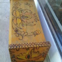 Стара българска дървена пирографирана кутия за бижута тип ракла, снимка 5 - Други ценни предмети - 37387335