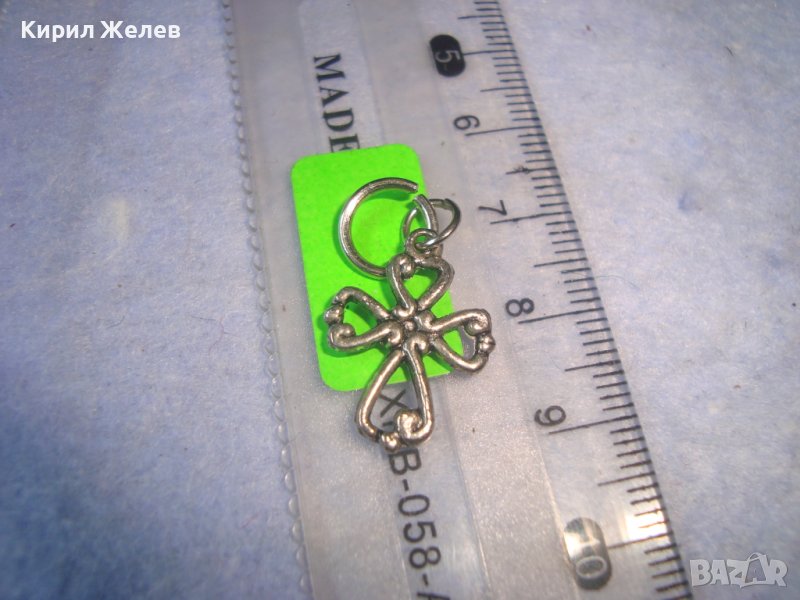ПОСРЕБРЕНО АЖУРНО МАЛКО НАГРЪДНО АРТ КРЪСТЧЕ 27424, снимка 1
