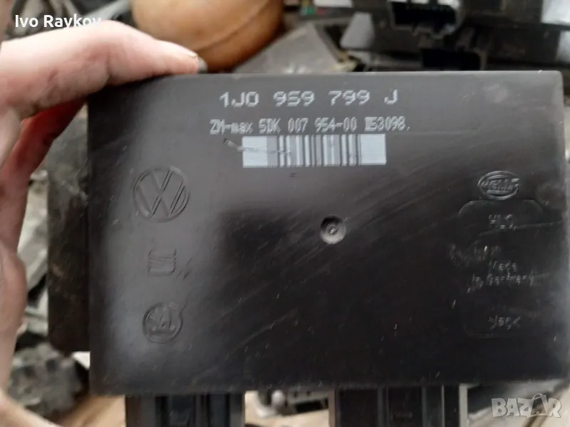 Комфорт модул за Volkswagen Golf IV, 1J0 959 799 J ,1J0959799J, снимка 1
