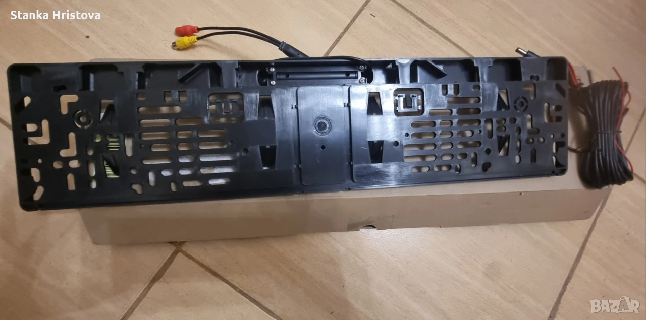 Държач за регистрационен номер с камера за заден ход., снимка 1