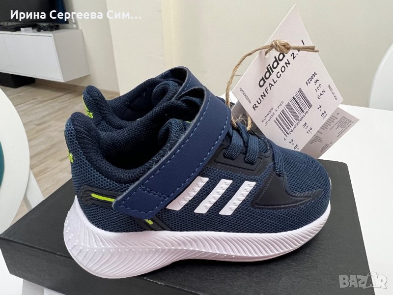 Оригинални детски маратонки Adidas 19 номер, снимка 1