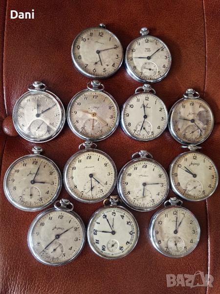 Стар джобен часовник "Молния ", снимка 1