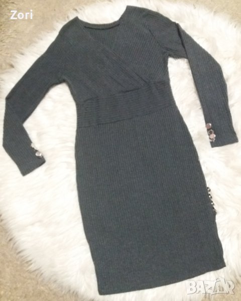 СТРАХОТНА рокля по тялото в цвят графит от много еластично и много фино плетиво , снимка 1