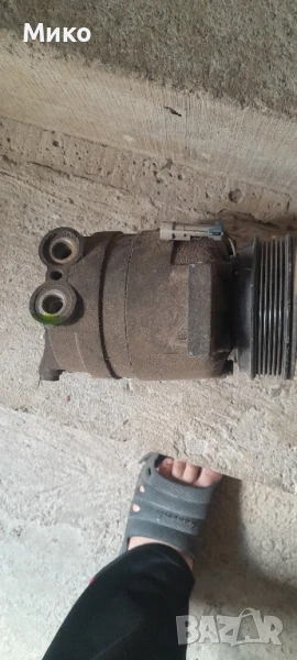 Компресор за климатик на Опел Вектра C 1.9CDTI  2005-2008г., снимка 1