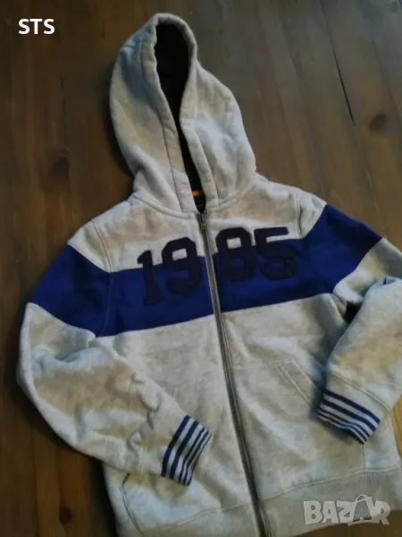 Суичър Tommy Hilfiger 6-7 години , снимка 1